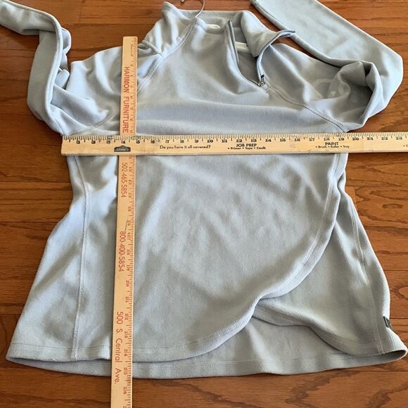 Calvin Klein size small gray fleece pullover with quarter zipper - Picture 6 of 7